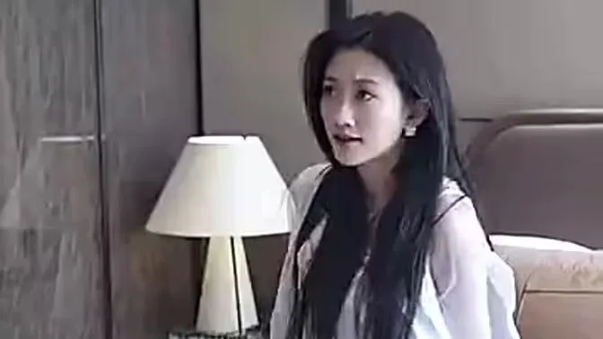 回国后我与总裁纠缠不清海报