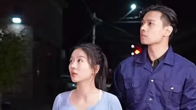 蓝血龙君海报